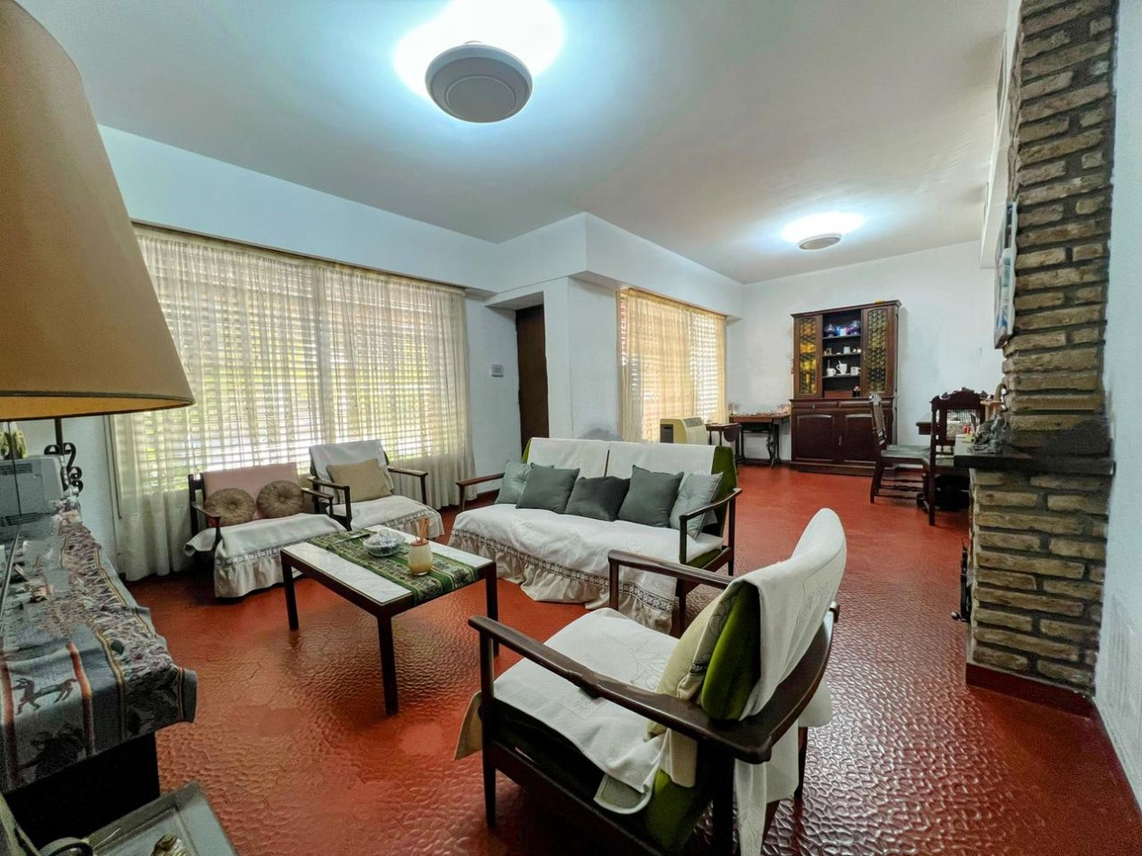 Venta casa Castelar Norte 5 Amb Parque