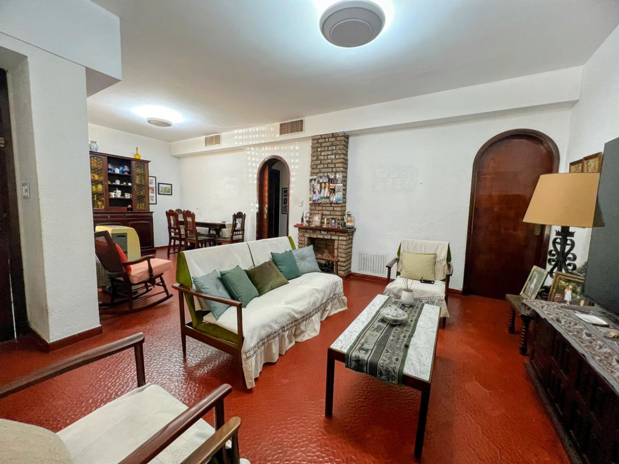 Venta casa Castelar Norte 5 Amb Parque