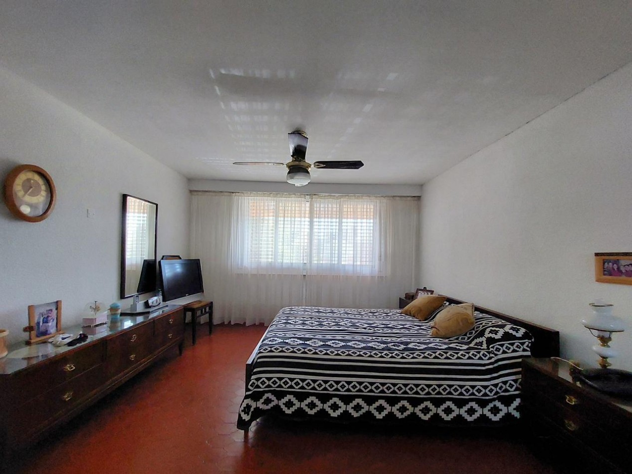 Venta casa Castelar Norte 5 Amb Parque