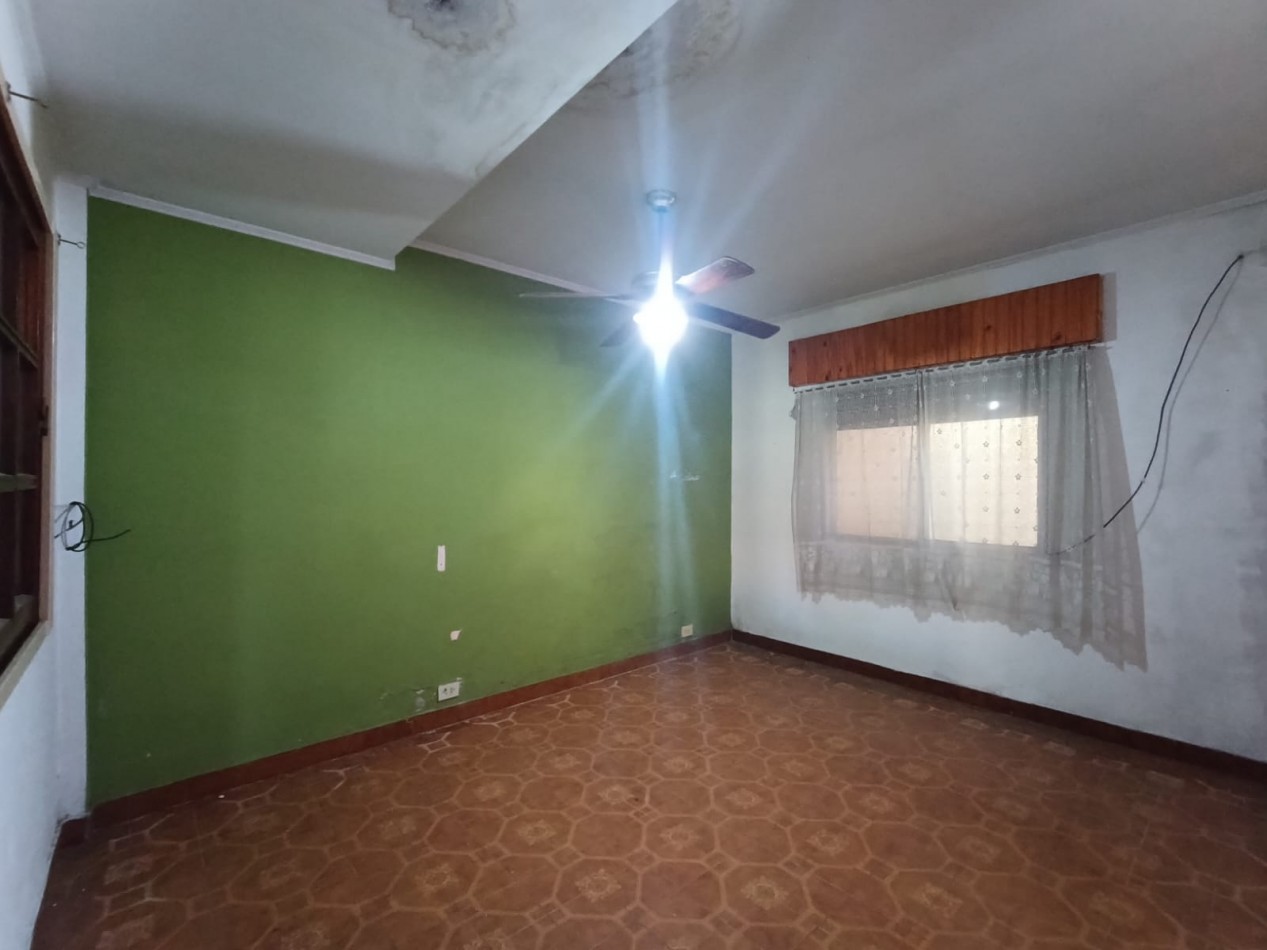 Casa venta lote 10 x 40 Paso del rey