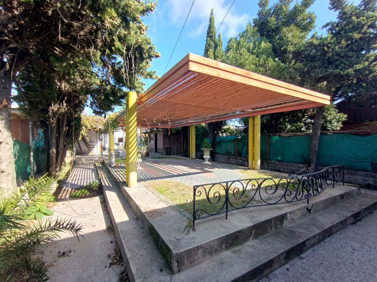 Casa venta lote 10 x 40 Paso del rey