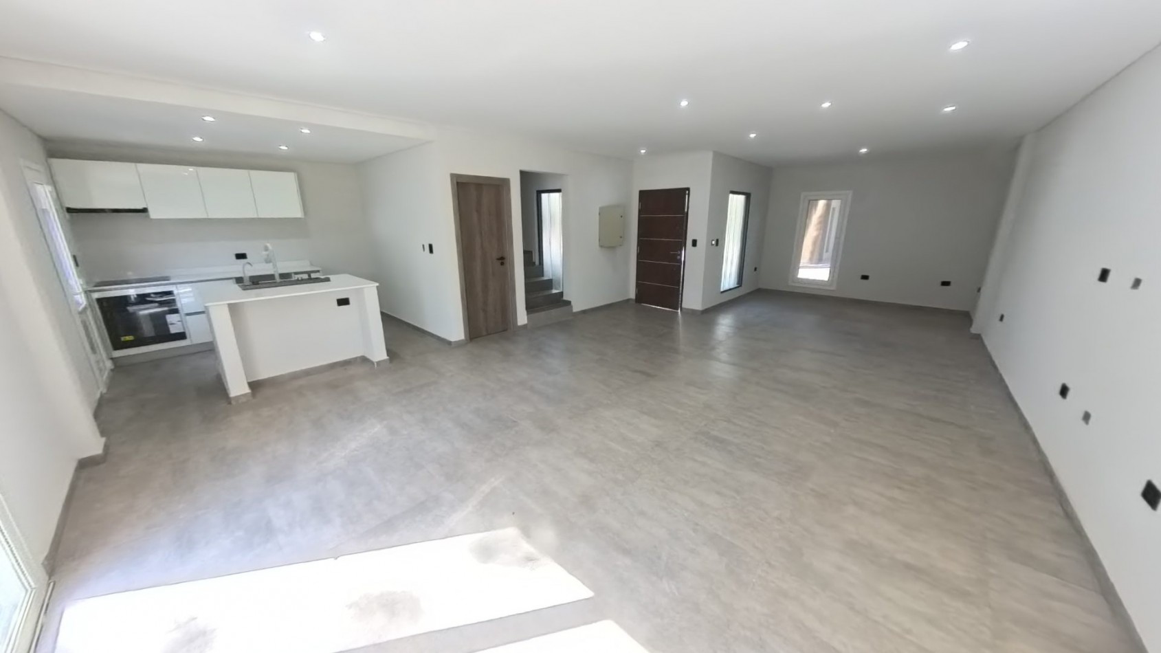 Venta Casa 5 ambientes Ituzaingo Leloir