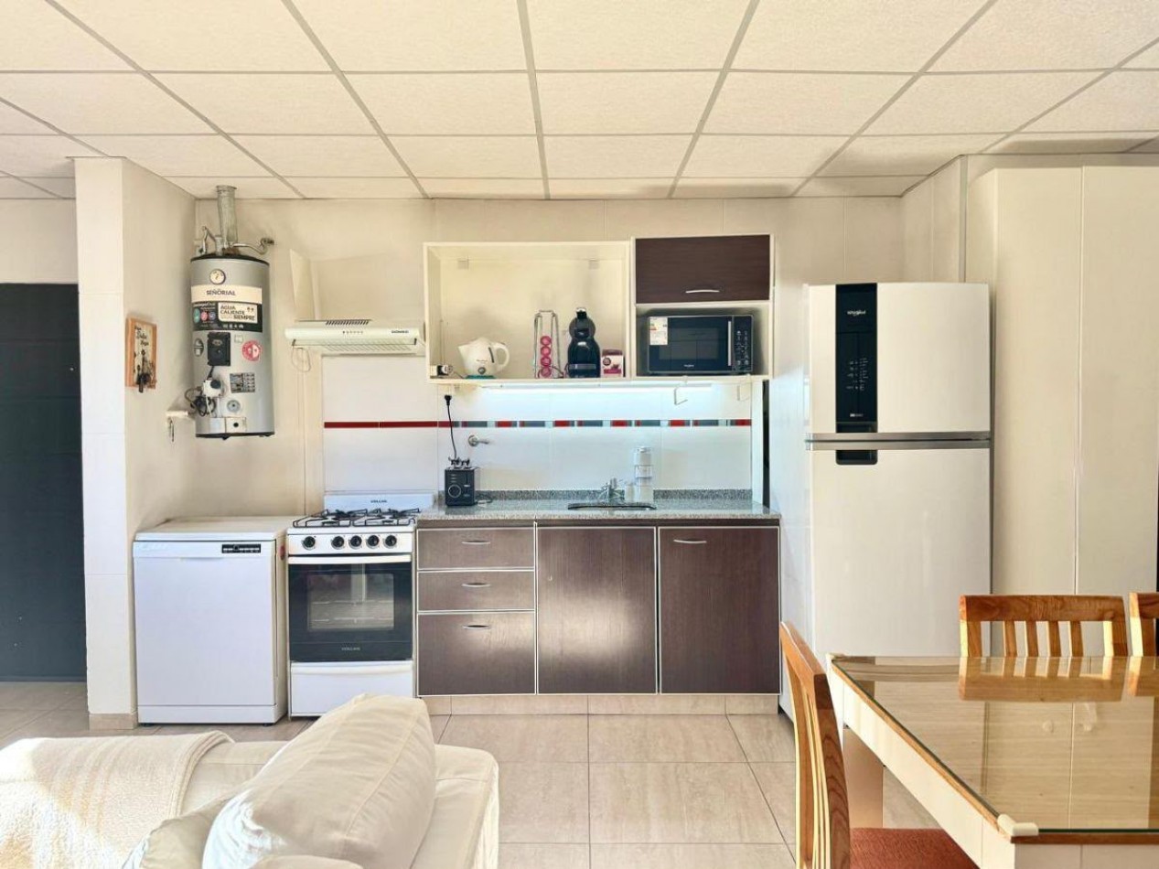 Venta departamento 3 ambientes Castelar norte