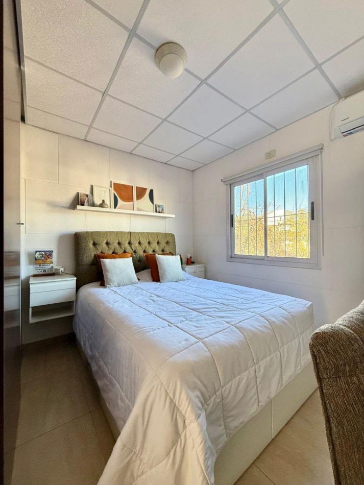 Venta departamento 3 ambientes Castelar norte
