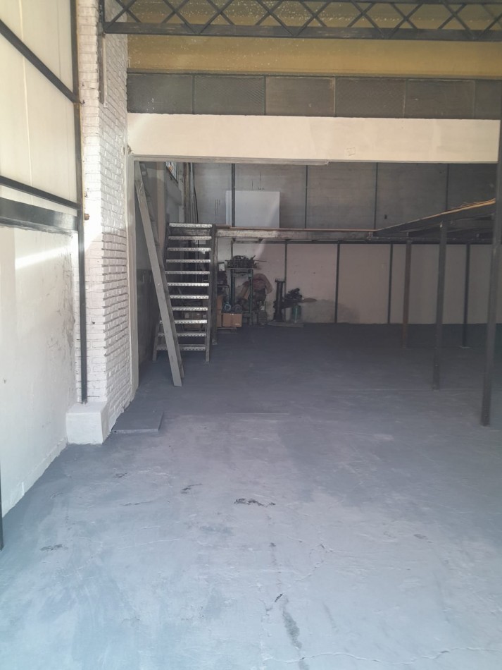 ALQUILER GALPON DEPOSITO EN PH ZONA PALOMAR 