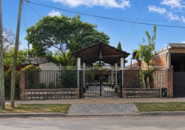 Casa venta lote 10 x 40 Paso del rey