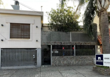 CASA 5 AMBIENTES C/PILETA CASTELAR NORTE5