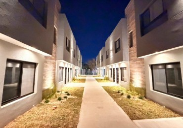 DUPLEX A ESTRENAR EN COMPLEJO CERRADO ITUZAINGO SUR